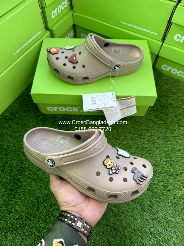 IMG_4681 Crocs Classic Slate Brown